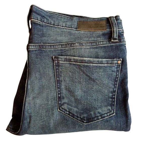 DKNY Jeans Women’s 14 Straight Cropped Blue Stonewash Stretch Denim 32x26 - Picture 3 of 5